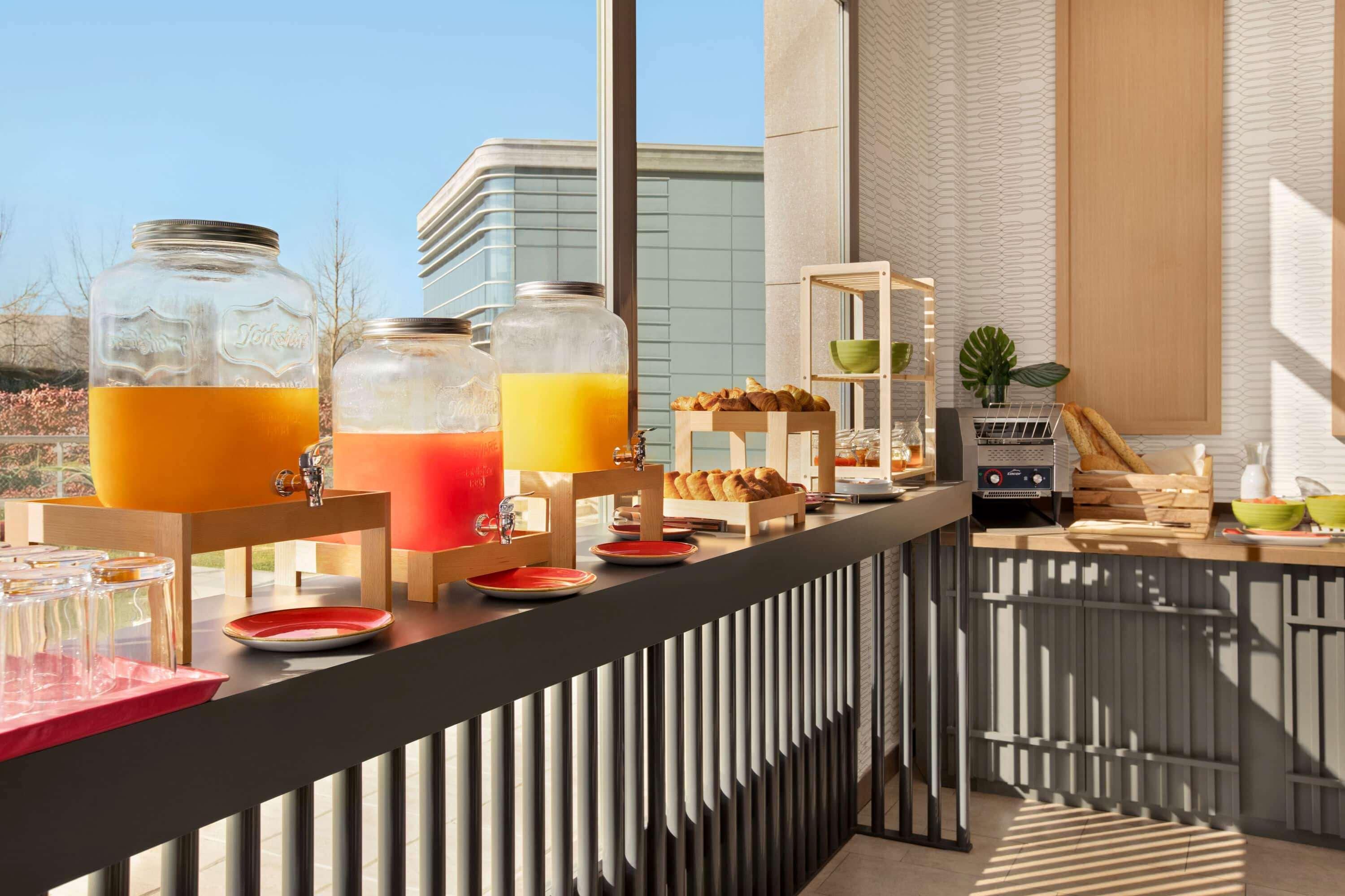 Ramada By Wyndham Madrid Getafe Ξενοδοχείο Εξωτερικό φωτογραφία