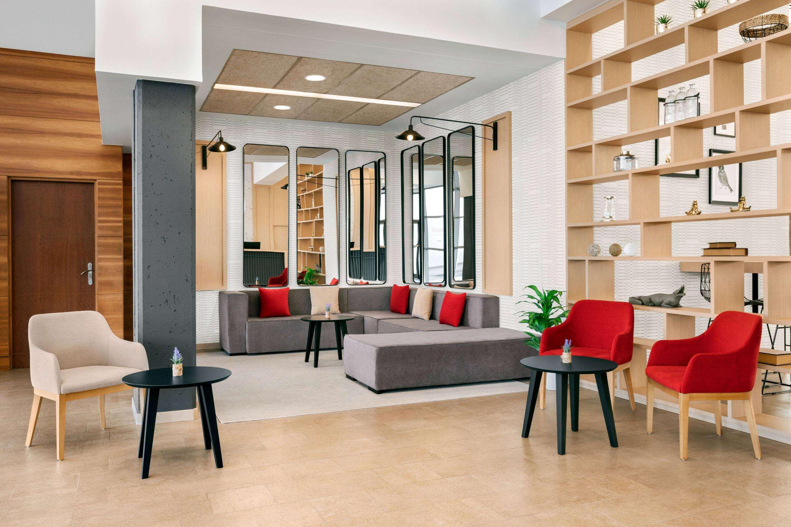 Ramada By Wyndham Madrid Getafe Ξενοδοχείο Εξωτερικό φωτογραφία
