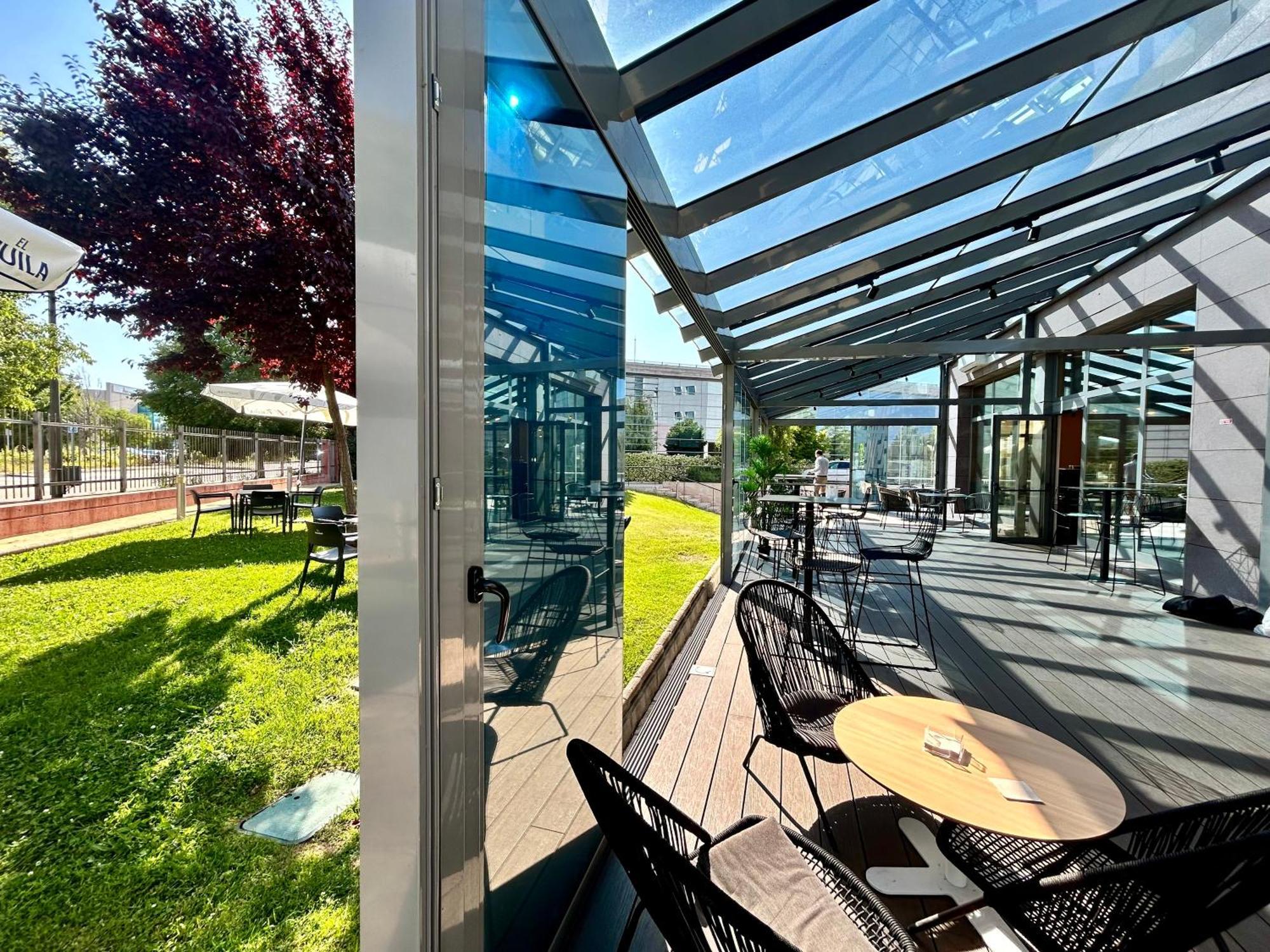 Ramada By Wyndham Madrid Getafe Ξενοδοχείο Εξωτερικό φωτογραφία