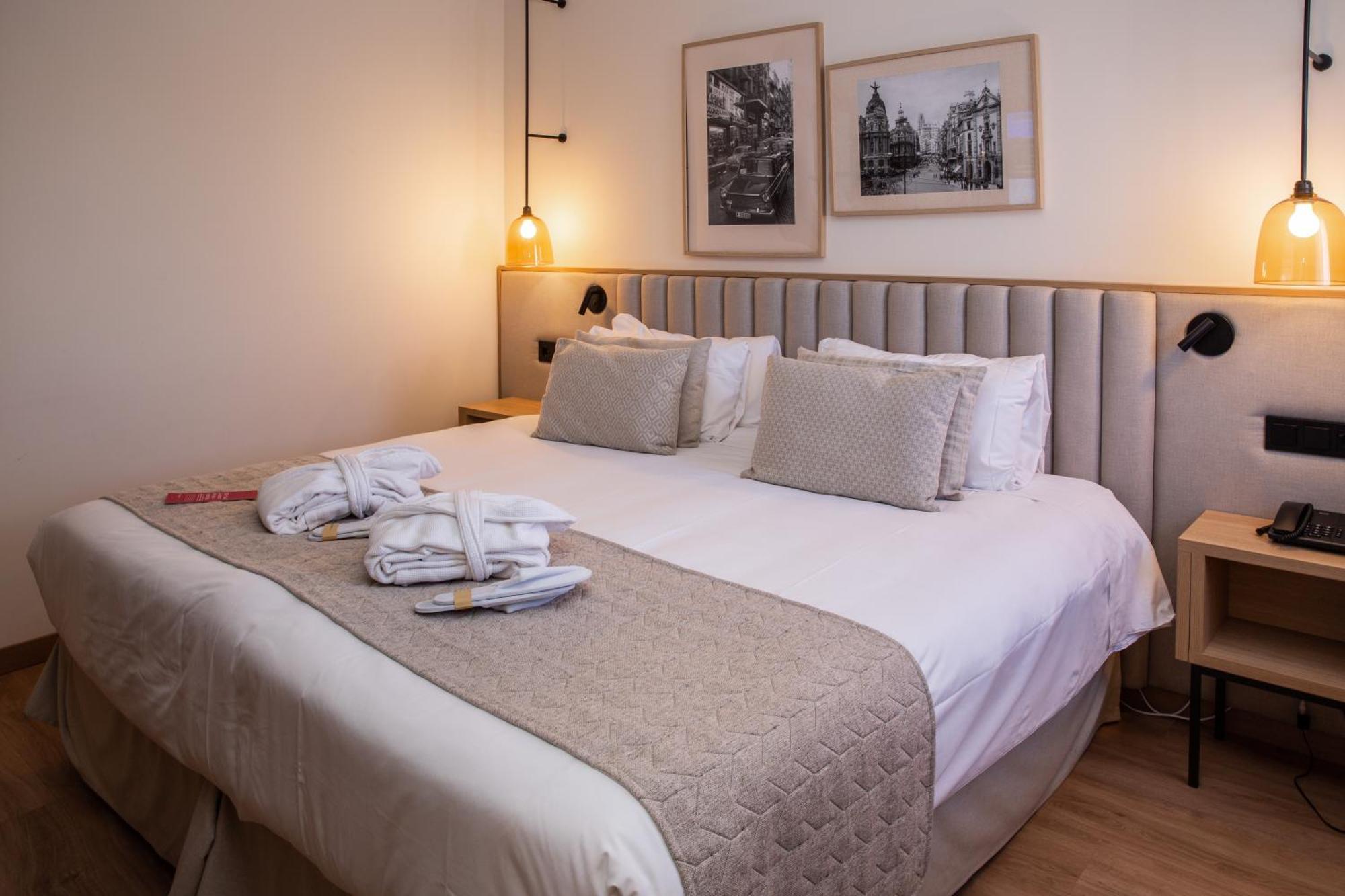Ramada By Wyndham Madrid Getafe Ξενοδοχείο Εξωτερικό φωτογραφία